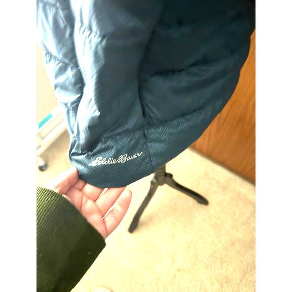 EB650 Eddie Bauer Teal Vest Size Medium - Picture 2 of 4